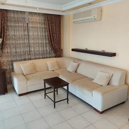 Daire Dinek Mahallesi,eski Antalya Yplu Cad.,uygun Cleopatra 3 Sitesi No:59 Blok:e Daire:2